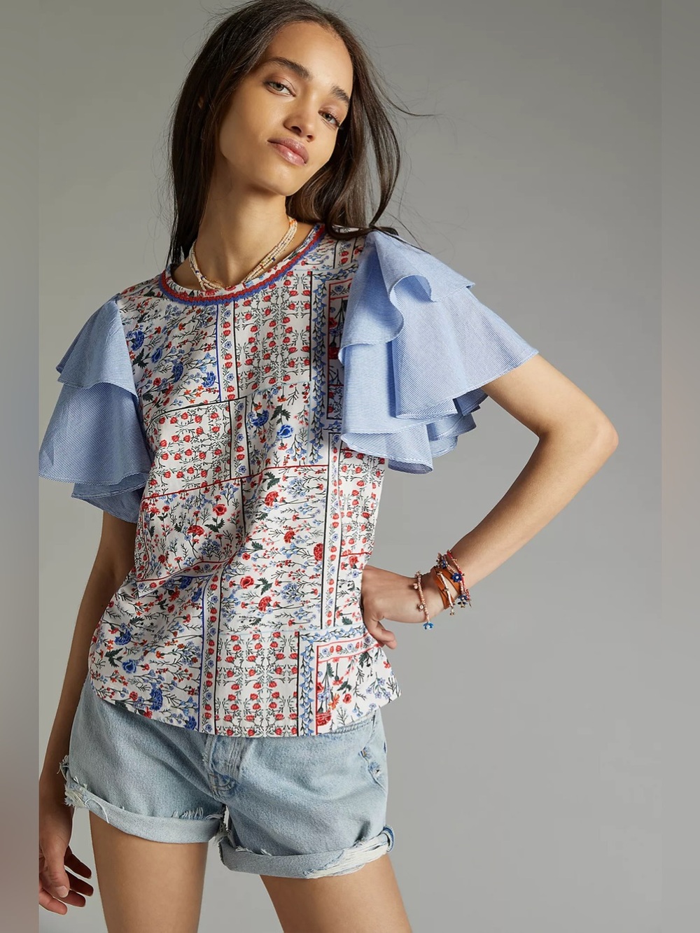 Let Me Be Anthropologie Flutter-Sleeved Floral Blue White Red Top - Picture 2 of 11